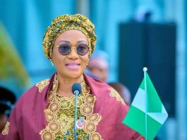Oluremi Tinubu Urges Nigerians to Embrace Peace, Unity